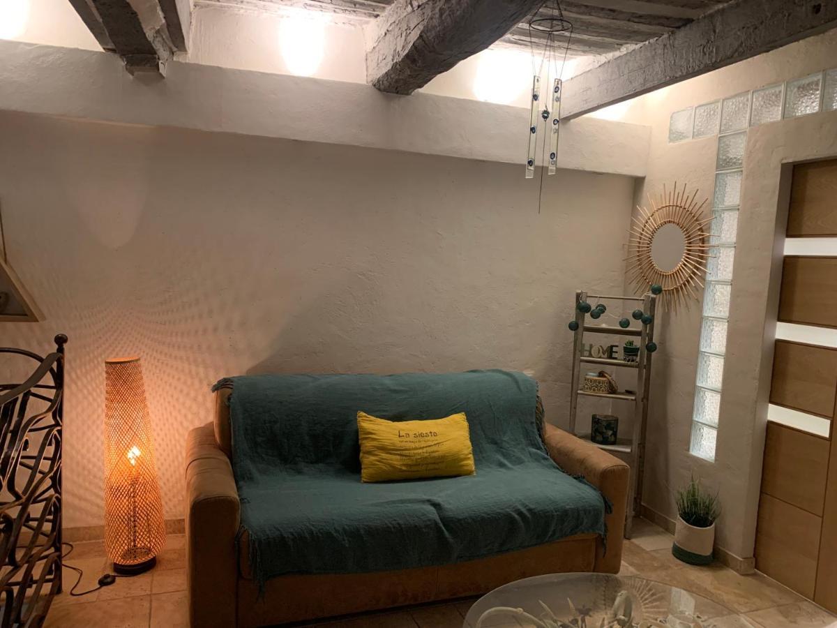 Appartement De Charme Au Coeur Du Vieil 昂蒂布 外观 照片
